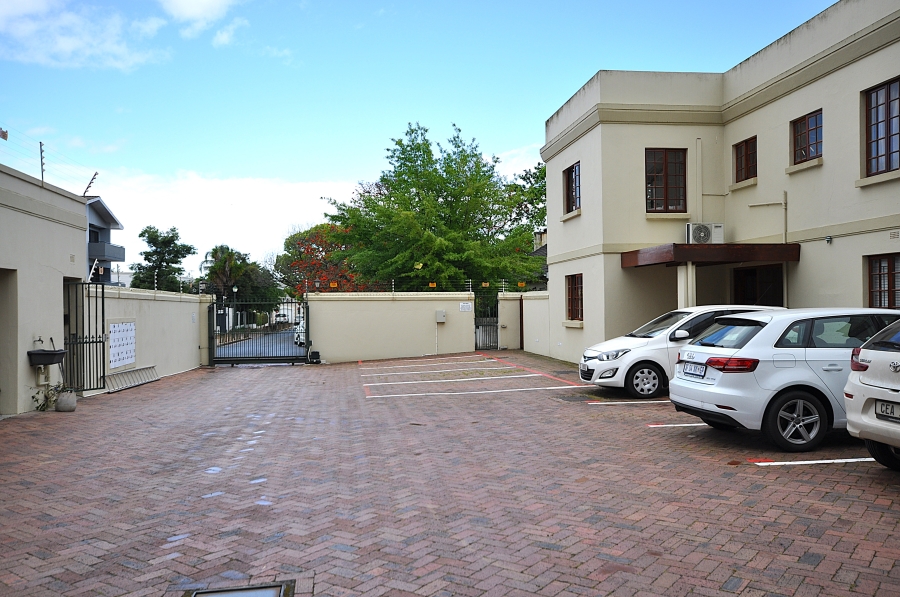 2 Bedroom Property for Sale in Stellenbosch Central Western Cape